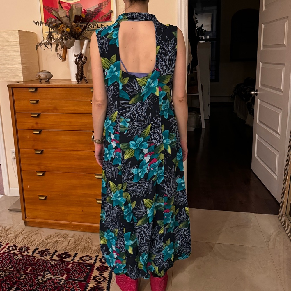 White Stag Floral Sleeveless Dress